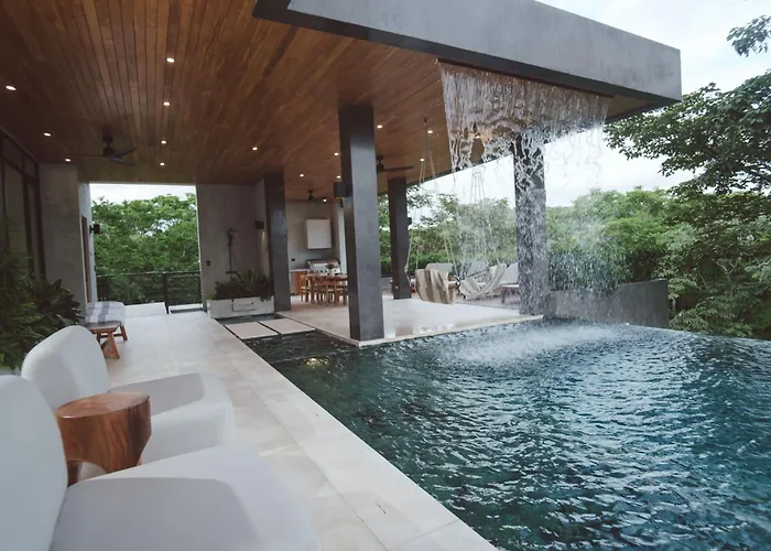 Casa Dominick - Luxury A Short Walk From The Sea