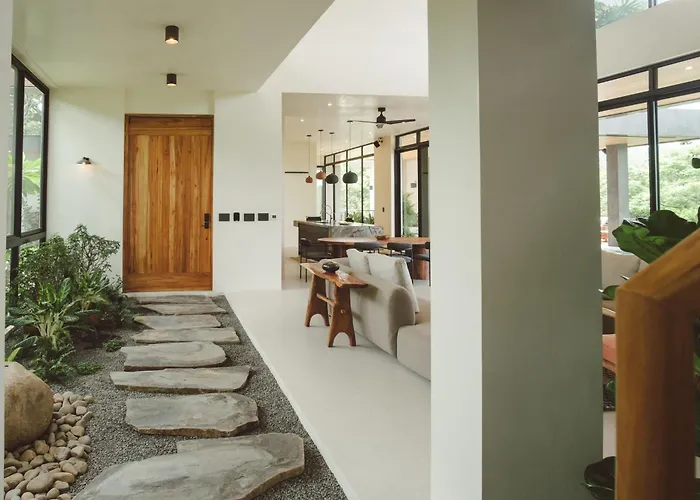 Casa Dominick - Luxury A Short Walk From The Sea Holiday home